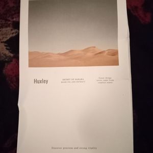 Huxley face mask secret of Sahara Mask,oil and extract.